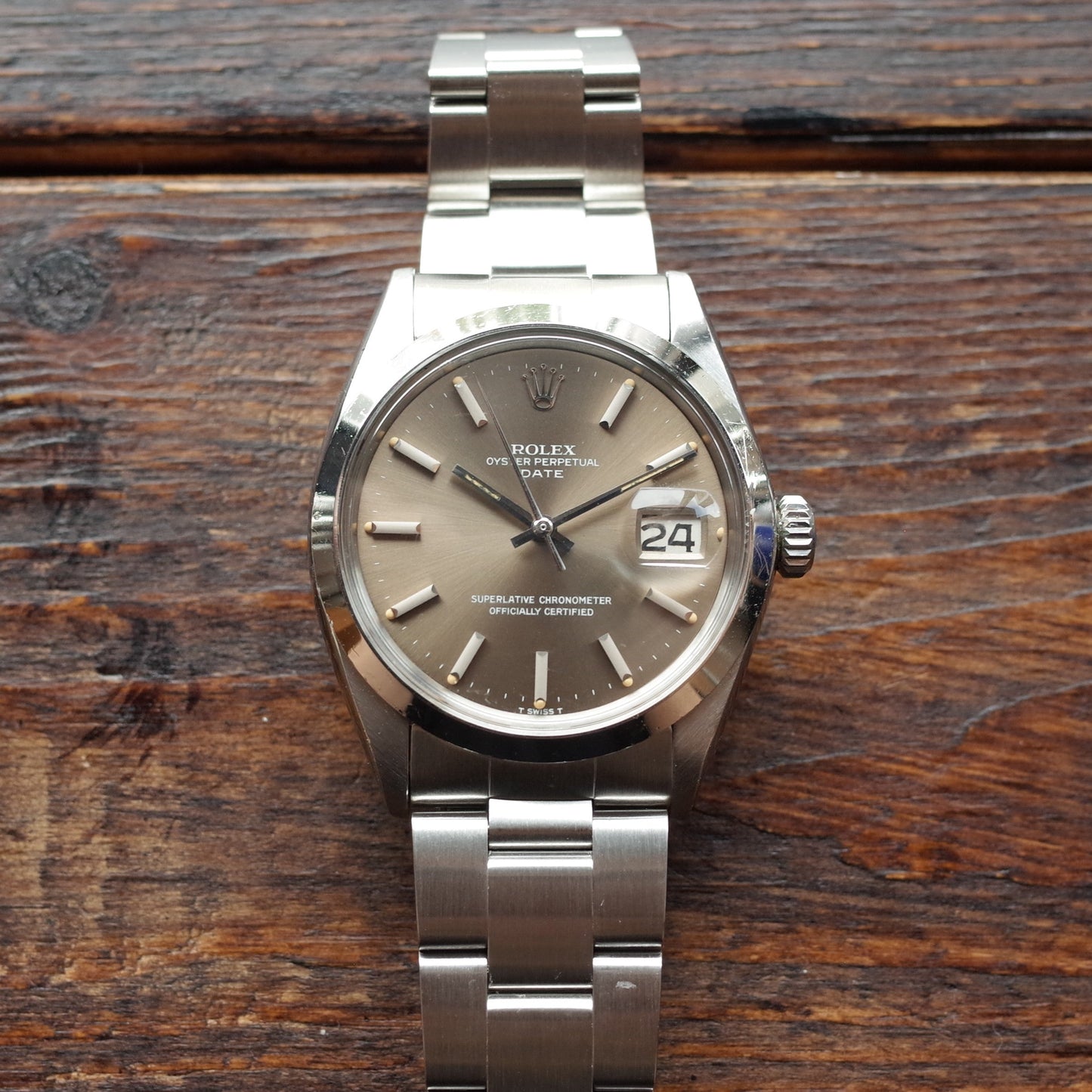 ロレックス
オイスターデイト
Ref.1500